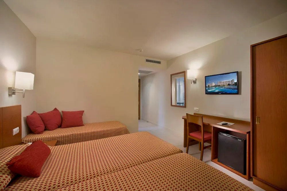 Hotel Mediterraneo ロザス