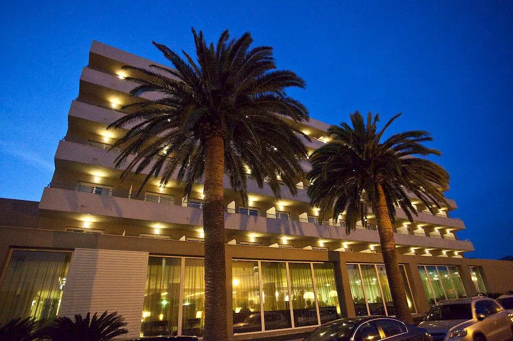 Hotel Mediterraneo ロザス
