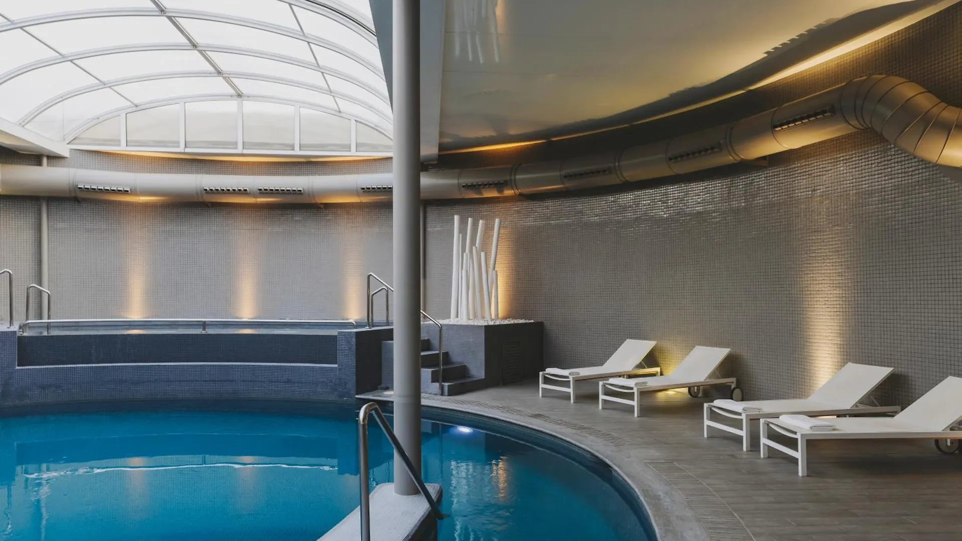 Hotel Mediterraneo Rosas 3*,